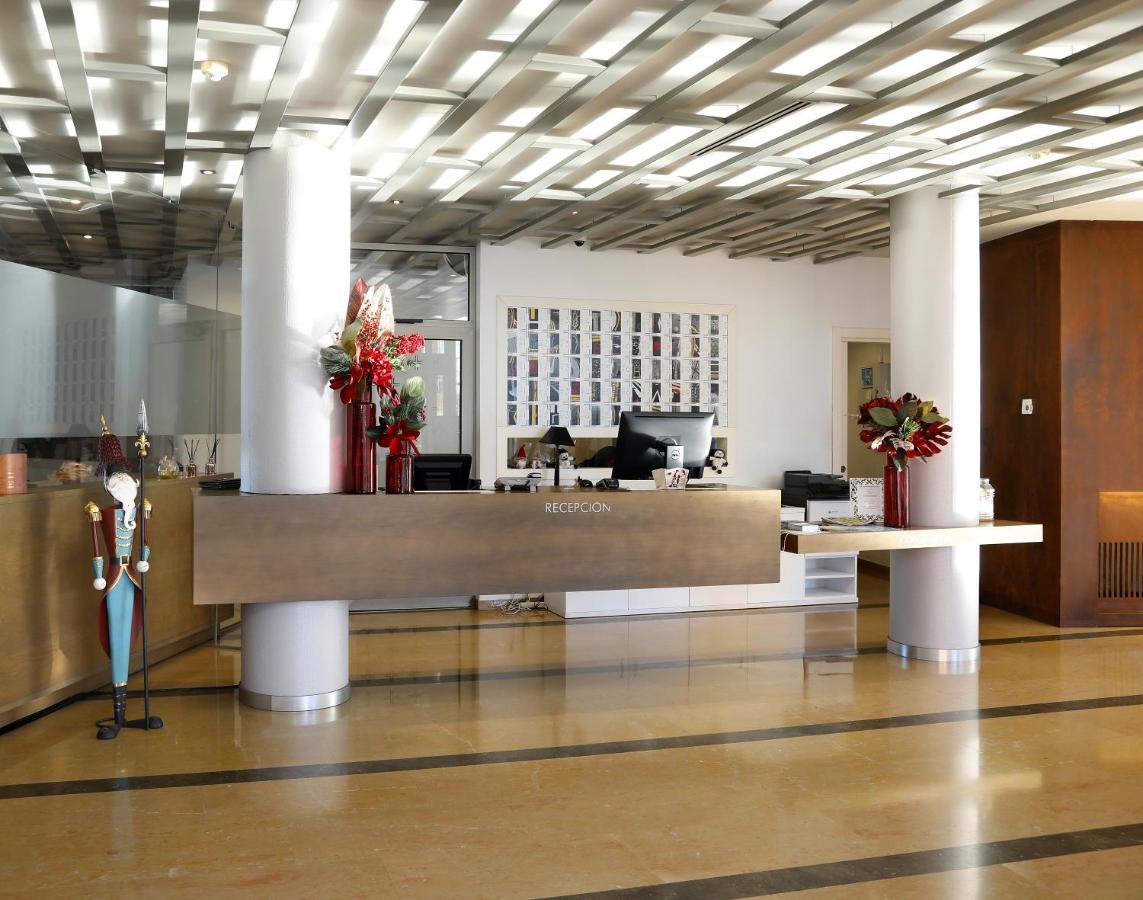 Hotel MasMonzón Exteriör bild